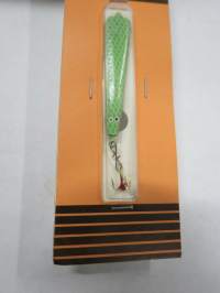 Naksu -pilkki, väri vihreä, käyttämätön, alkuperäispakkauksessaan