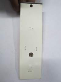 Naksu -pilkki, väri vihreä, käyttämätön, alkuperäispakkauksessaan