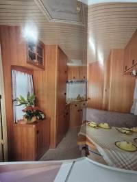 Hobby 1990 asuntoauto myyntiesite.