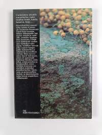 Luonnonkasveista kodin koristeet ja tekstiilit