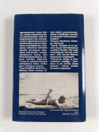 Majavatie 11 : Herttoniemi : puh. 78 035