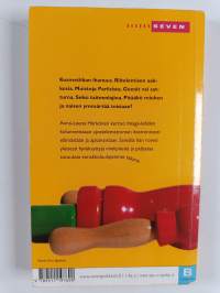 Kauhun tasapaino ja muita kirjoituksia