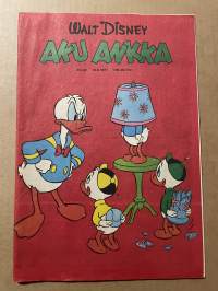 Aku Ankka 1977 nr 32 (10.8.)
