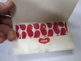 Onni -varmuusvälinepakkaus 1980-luvun alusta