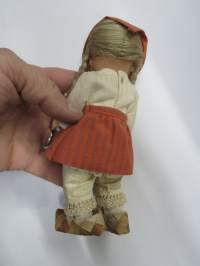 Noitarumpu -matkamuistonukke (Finnish design by Noitarumpu, Rovaniemi)