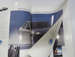Opel Corsa, Astra, Vectra, Omega, Calibra, Senator + Sportit &amp; Caravan mallisto 1992 -myyntiesite / brochure