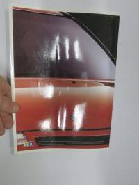 Opel Corsa, Astra, Vectra, Omega, Calibra, Senator + Sportit &amp; Caravan mallisto 1992 -myyntiesite / brochure