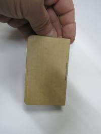 Lomatodistus 1038/7 kpk Iltalomatodistus nr 64 lähetti Kai Mäkinen, oikeutetaan liikkumaan H:gin varuskunta-alueella kaikkina vuorokauden aikoina, kotimajoitus