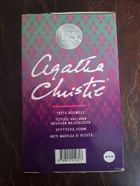 Syyttävä sormi - Neiti Marplea ei petetä - Totuus Hallavan hevosen majatalosta - Teetä kolmelle - Agatha Christie 125th anniversary 1890-2015 pokkariboksi