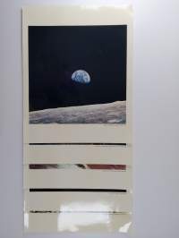 Apollo 11 X Omega Speedmaster souvenir box set (Apollo 11 lennon ja Omega Speedmasterin kunniaksi tehty portfolio)