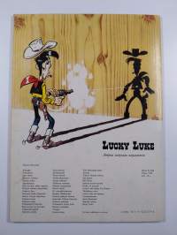 Daltonit lumipyryssä