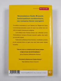 Kuolema väärissä vaatteissa