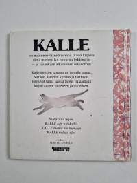 Kalle leikkii pallolla