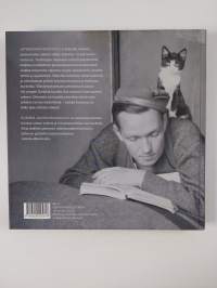 Elämää juoksuhaudoissa : Sotilaiden huvit ja harrastukset jatkosodan rintamilla