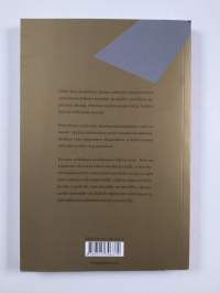 Kouluttajana kehittyminen (signeerattu, tekijän omiste)