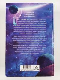 Linnunrata - Viisiosainen trilogia : Linnunradan käsikirja liftareille ; Maailmanlopun ravintola ; Elämä, maailmankaikkeus - ja kaikki ; Terve, ja kiitos kaloista...