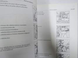 Sisu kuorma-autot - Huolto-ohje - Premium-ohjaamon korjaus -korjaamokirjasarjan osa