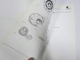 Sisu kuorma-autot - Huolto-ohje - Vetävät / ohjaavat akselit FSDP - 09/10, SSDP - 10/12 -korjaamokirjasarjan osa