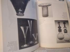 Mel Byars Design Encyclopedia 1880 to present