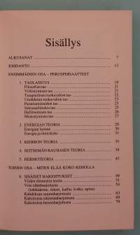 Kaikenpuolisen itsehoidon opas: Johdatus sisäisiin harjoituksiin.  ( taolaisuus, eläinharjoitukset
