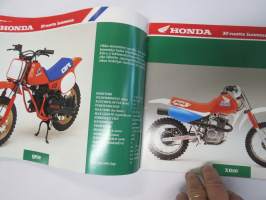 Honda 1990 moottoripyörät - Honda 30 vuotta Suomessa -myyntiesite