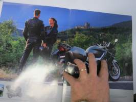 Yamaha FJR1300 / 1300A moottoripyörä -myyntiesite