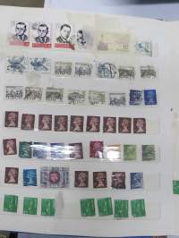 Postimerkkejä -erä kansioissa ja albumeissa olevia merkkejä, kaikki sivut kuvattu ja näkyvät kohteen kuvissa