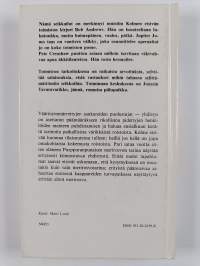 3 etsivää ja purppuranpunainen merirosvo