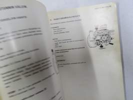 Valmet 702 S, 903 traktori käyttö ja hoito -käyttöohjekirja