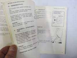 Valmet 702 S, 903 traktori käyttö ja hoito -käyttöohjekirja