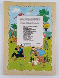 Tintti kuun kamaralla