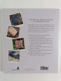 Laukkuja luovasti kierrätysmateriaalista