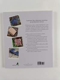 Laukkuja luovasti kierrätysmateriaalista