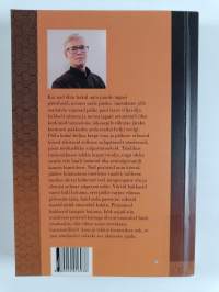 Medalimees : jutustused näidend