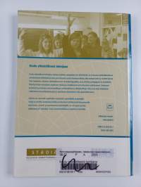 Koulu yhteisöllisenä toimijana