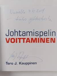 Johtamispelin voittaminen (signeerattu, tekijän omiste)