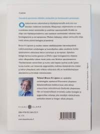 Ajatuksen biologia : tietoisuuden, aineen ja ihmeiden avaimet