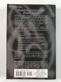 Summoning Spirits : The Art of Magical Evocation