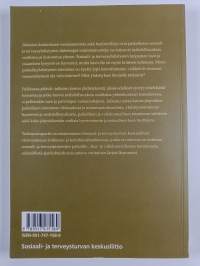 Paikkansa pitävät : sosiaali- ja terveysjärjestöt paikallisina toimijoina