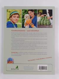 Koukku-neulonta : Spiraalisukkia ja muita asusteita uudella tavalla