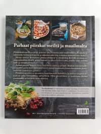 Parhaat piirakat : 50 suolaista ja makeaa herkkua kotikeittiöstä