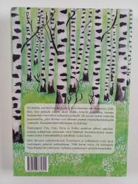 Tonttulapset ja ketuilla ratsastavat vieraat