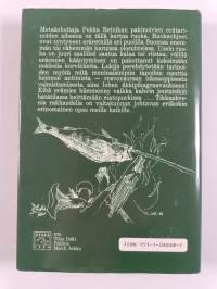 Tikkuahvenia rakkaudella : kulinaarisia erätarinoita