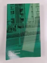 The mobility of radio listening : the transition of radio as a medium and its significance to listeners in Finland (signeerattu, tekijän omiste)
