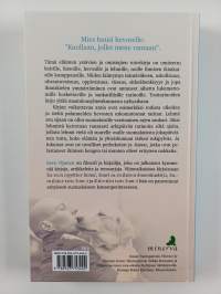 Sankarikoiria ja sotahevosia : Suomalaisia tositarinoita eläimistä