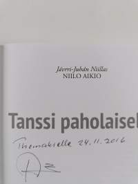Tanssi paholaiselle 1 (signeerattu, tekijän omiste)