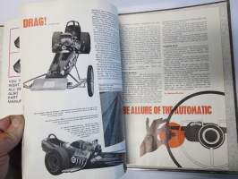 Austin Magazine 1961-1968 -annual volumes / englanninkielinen asiakaslehti, 8 vuoden lehdet joitakin puuttuu välistä, tulleet alunperin Veholle (maahantuojalle)