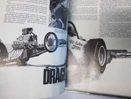 Austin Magazine 1961-1968 -annual volumes / englanninkielinen asiakaslehti, 8 vuoden lehdet joitakin puuttuu välistä, tulleet alunperin Veholle (maahantuojalle)