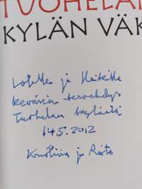 Tuohelan kylän väki (signeerattu, tekijän omiste)