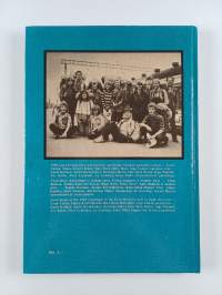 Kümme soome-ugri uurimisreisi Decjat' ekspedicij k finno-ugorskim narodam = Ten expeditions to the Finno-Ugrians